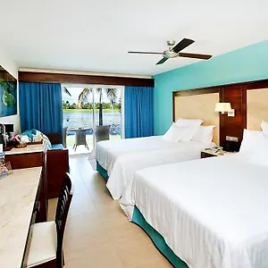 Hotel Premium Level At Barcelo Palace Bávaro